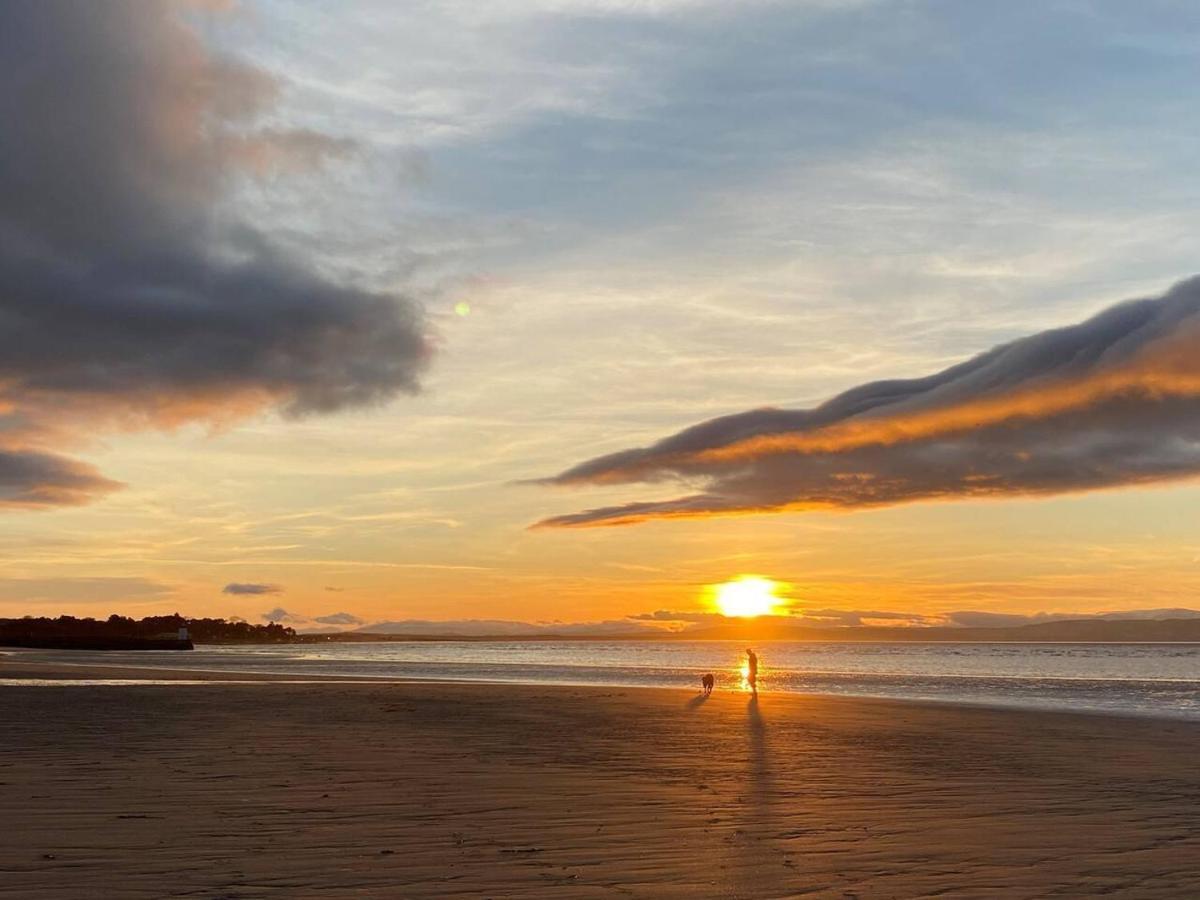 Luxury Apartment Near The Beach In Nairn Scotland Buitenkant foto